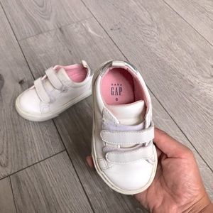 Toddler sneakers